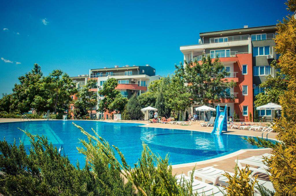 Gt Green Fort Beach Apartments Sunny Beach Exterior photo