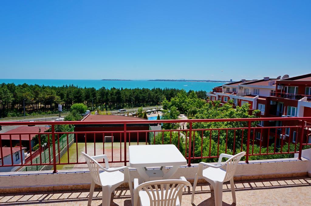 Gt Green Fort Beach Apartments Sunny Beach Exterior photo